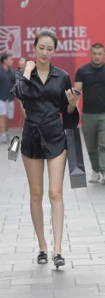 美女街拍能娶到這樣的女神，你願意付出什麼？