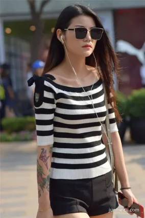 街拍cd神似李湘的長腿熱褲女神，手臂紋身不明覺厲！