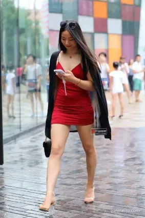 壞叔街拍酒香不怕巷子深，人美不怕不出名！