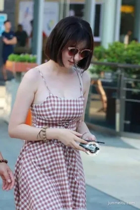 街拍美女微胖界的翹楚，豈非戲言？