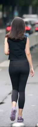 緊身瑜伽褲運動氣質女郎