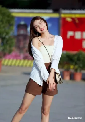 街拍街上偶遇的小可愛