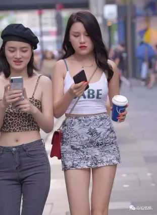 街拍一以當百