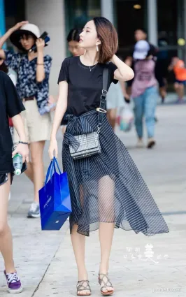 街拍喜歡這樣的高挑美嗎？