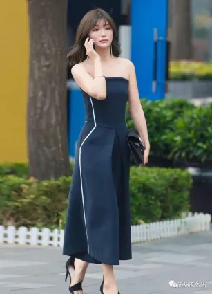街拍成熟知性美