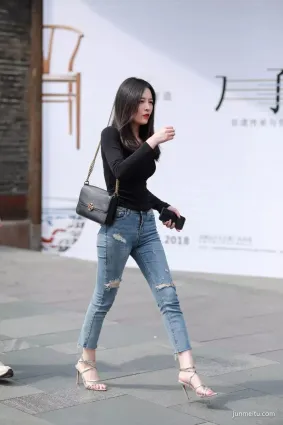 街拍 樣子清秀漂亮