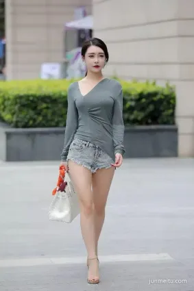 街拍 眉清目秀時尚穿搭身段好顔值高清秀美搭