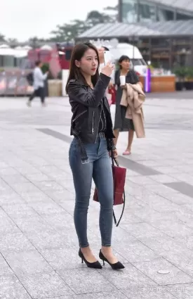 街拍你在拍别人，别人在拍你