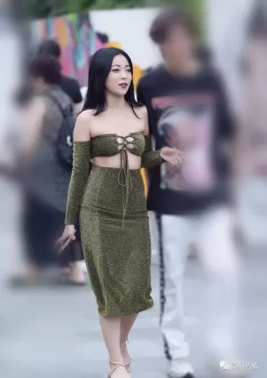 街拍這衣服沒誰了