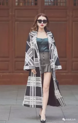 街拍别問冷不冷，要的就是氣勢！