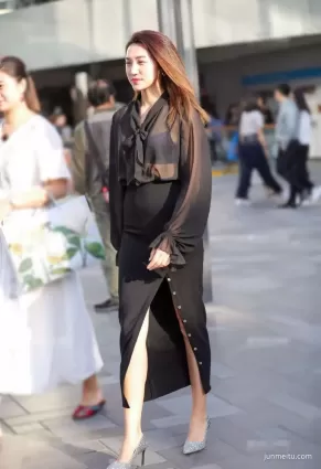 街拍 | 朦胧美才是最美