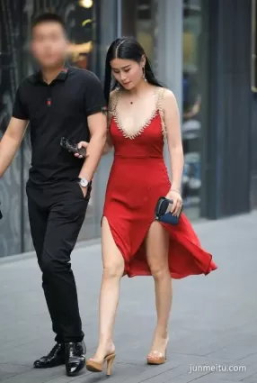 街拍 | 側面看風景更好