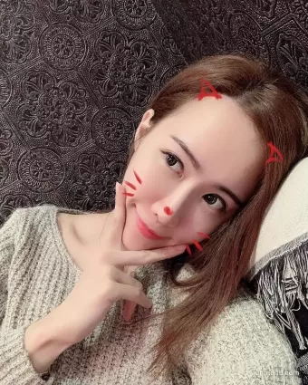 福利高挑腿模 Dora妍希