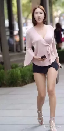 街拍丨亮點自己找