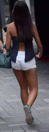 街拍 | 這種膚色誰能駕馭