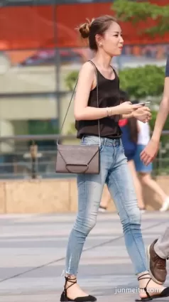 街拍 | 目測是真空
