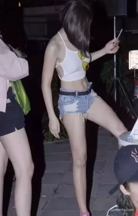 街拍 | 出這麼多汗，剛運動完？