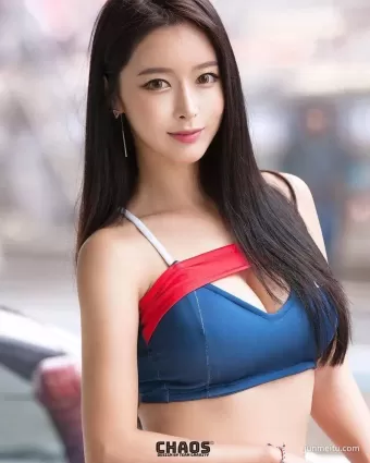 國慶福利放送韓國車模妹子