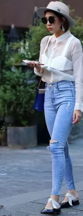 時尚氣質清新破洞牛仔妹紙