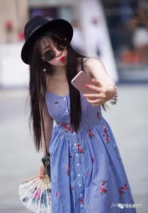 街拍每一個街道都有一個大美女