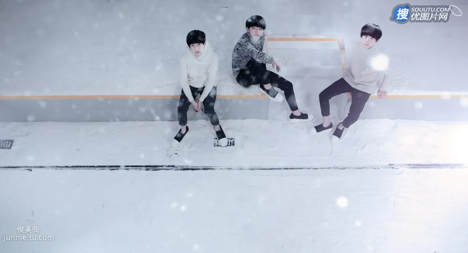 陽光小帥哥TFBOYS清新唯美在雪中寫真 3