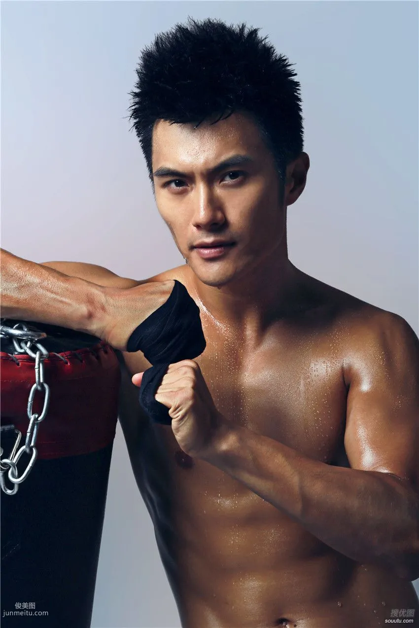 Muscular Handsome Shen Tai Cool and Handsome Boxing Photo Set Pictures photo 4