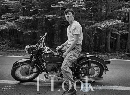 Ji Chang-wook Handsome Black and White Photo Shoot, Transforms into a Cool Biker Riding Domineeringly in Street Snap photo 2