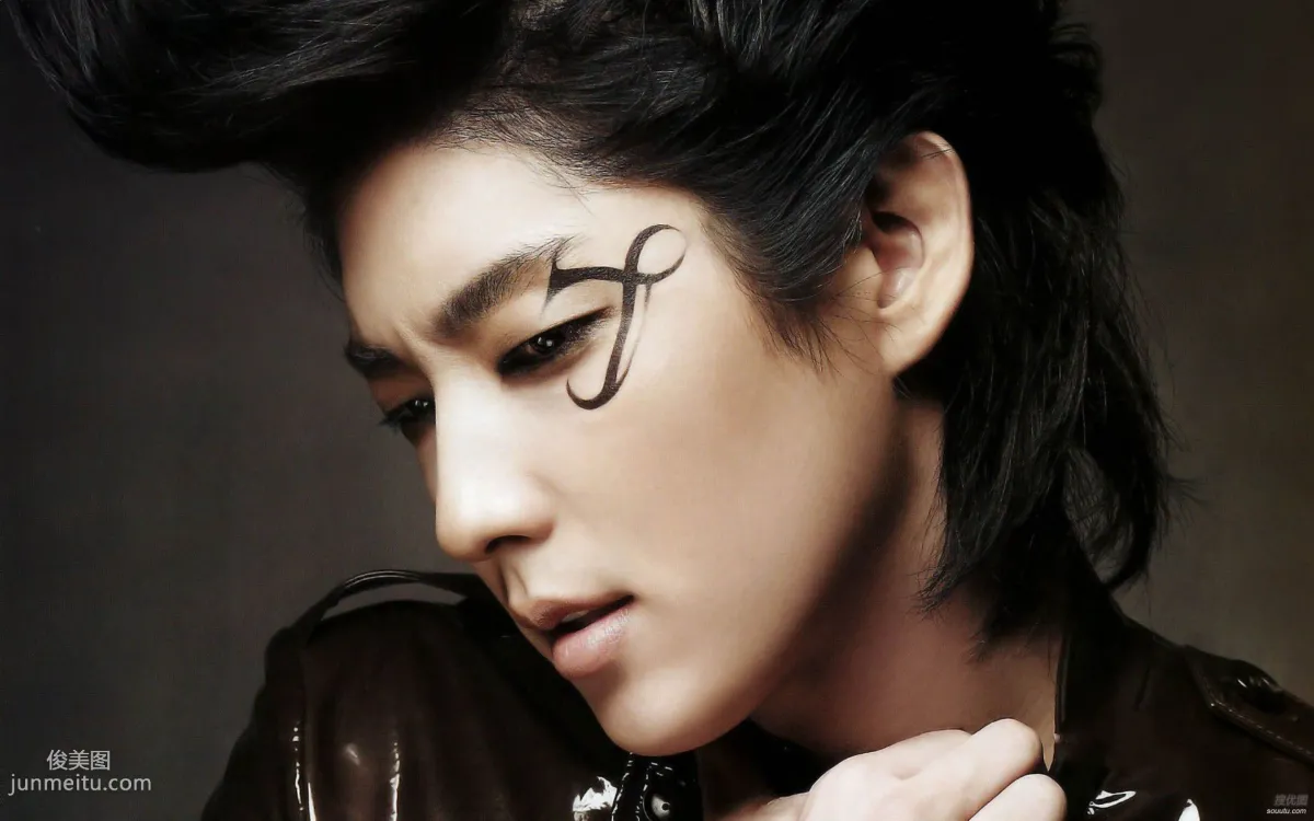 Korean Star Lee Joon-gi (Lee Jun-ki) Cool and Handsome Photo Set Picture Collection photo 2