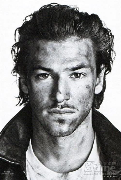 French Handsome Guy Gaspard Ulliel HD Photos photo 10