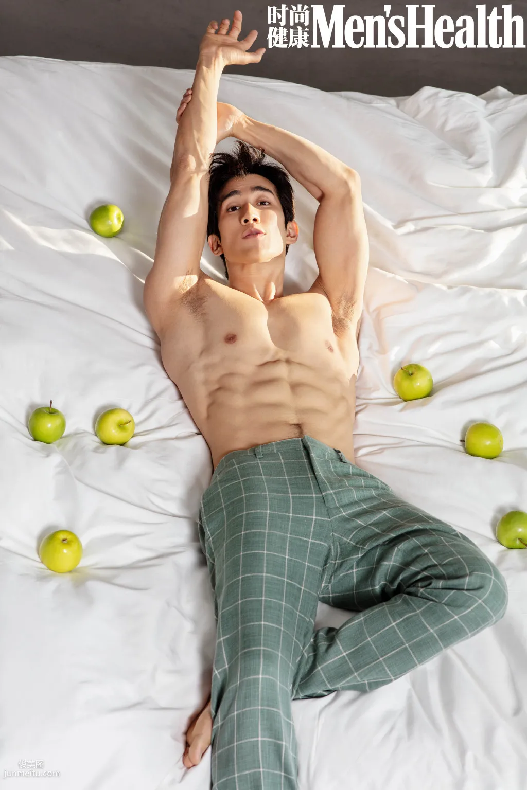 香港帅哥李治廷超然肌肉写真大片登《时尚健康》杂志封面套图4