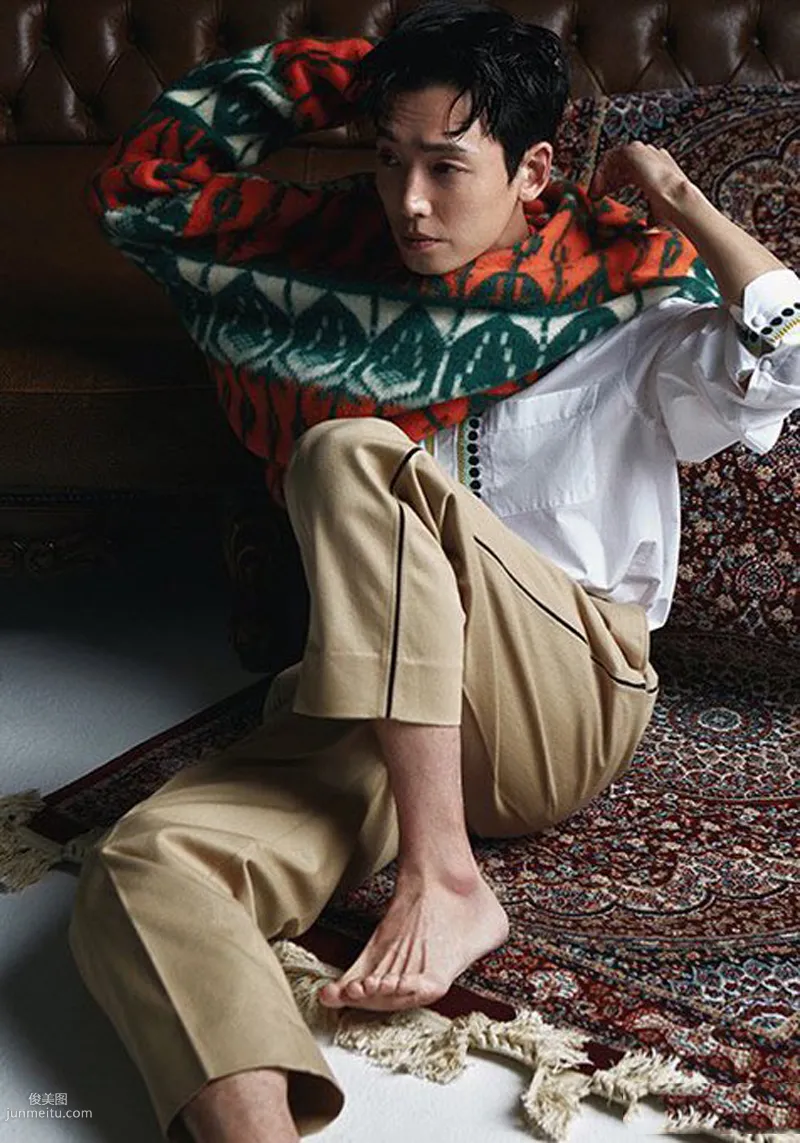 Korean Handsome Male Star Jung Kyung-ho Fashionable Stylish Individual Trend Photos photo 7