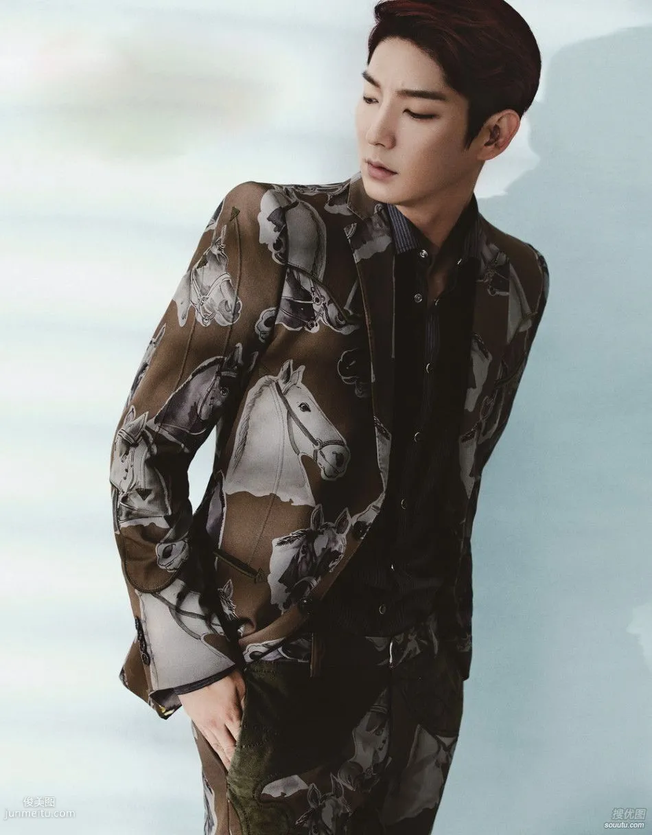 Korean Star Lee Joon-gi (Lee Jun-ki) Cool and Handsome Photo Set Picture Collection photo 12