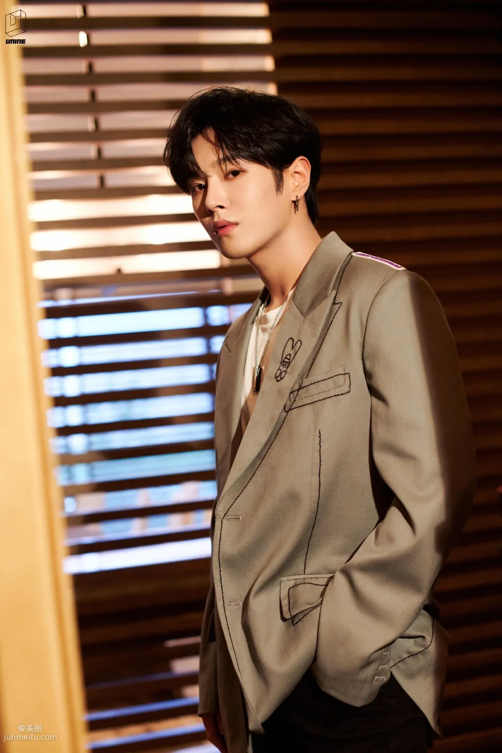 Handsome Male Singer Li Wenhan HD Photo Set Pictures photo 5