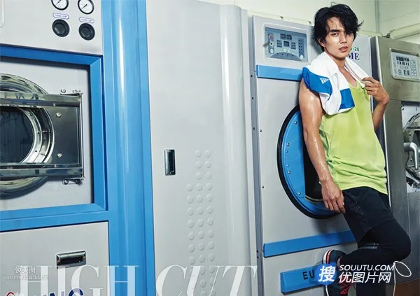 Yu Chenghao Home Sportswear Photos, Drenched in Sweat Showing the Charm of Sports photo 3