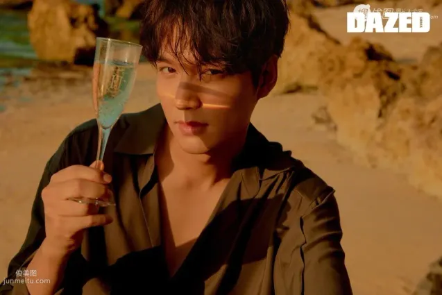 帥氣韓星李敏鎬DAZED戶外旅拍雜志寫真大片