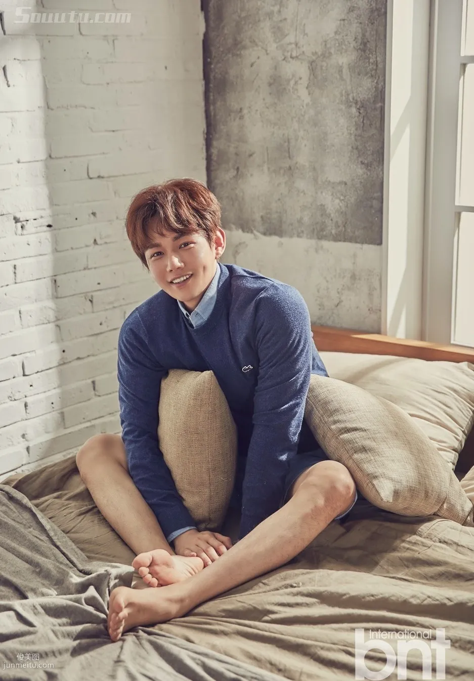 Handsome Male Model Quan Xuanbin Casual Wear Photo Set Pictures photo 3