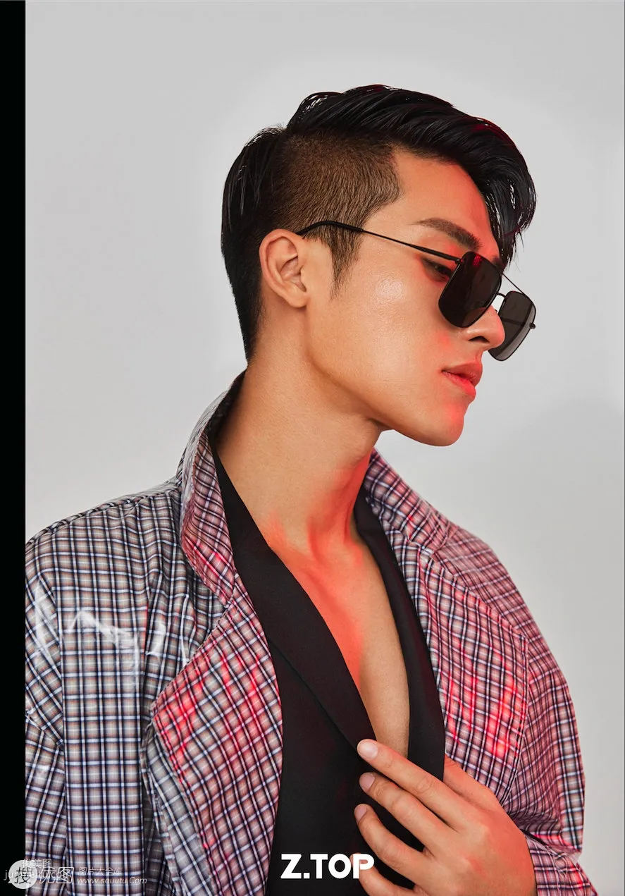 Zhang He Full of Confidence Cool and Handsome z.top Magazine Photos photo 4