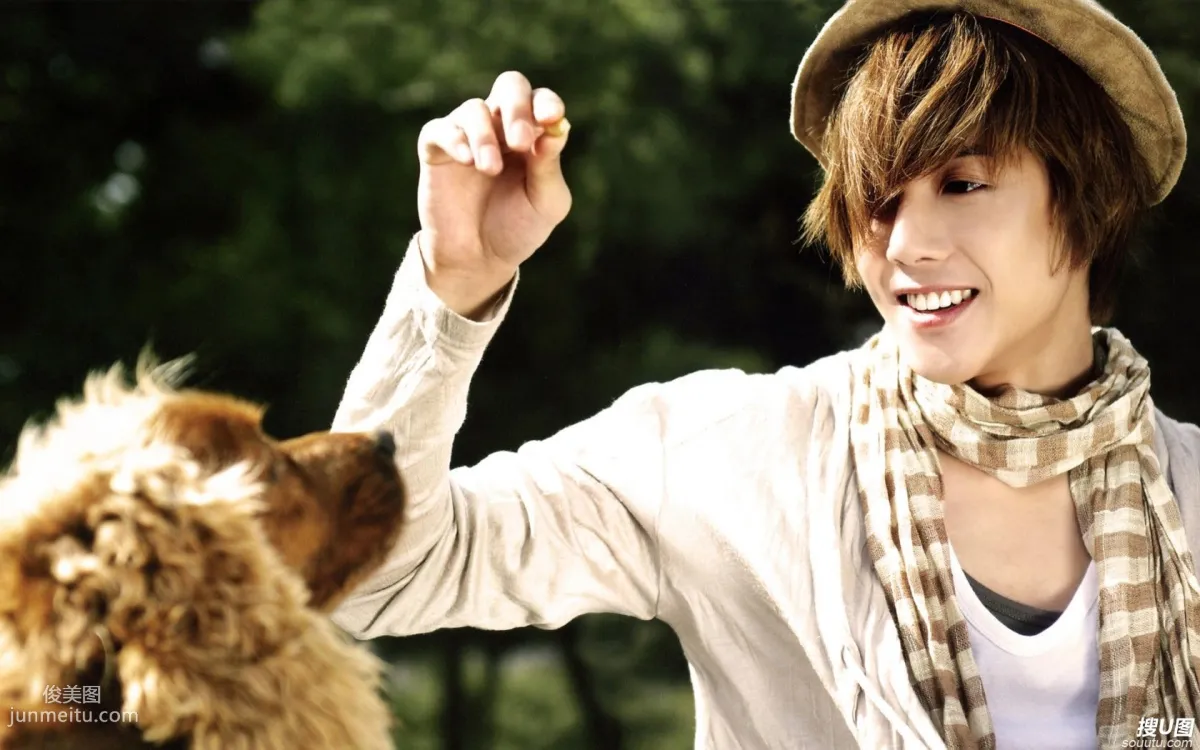 Kim Hyun-joong_Selected HD Pictures Wallpapers photo 7