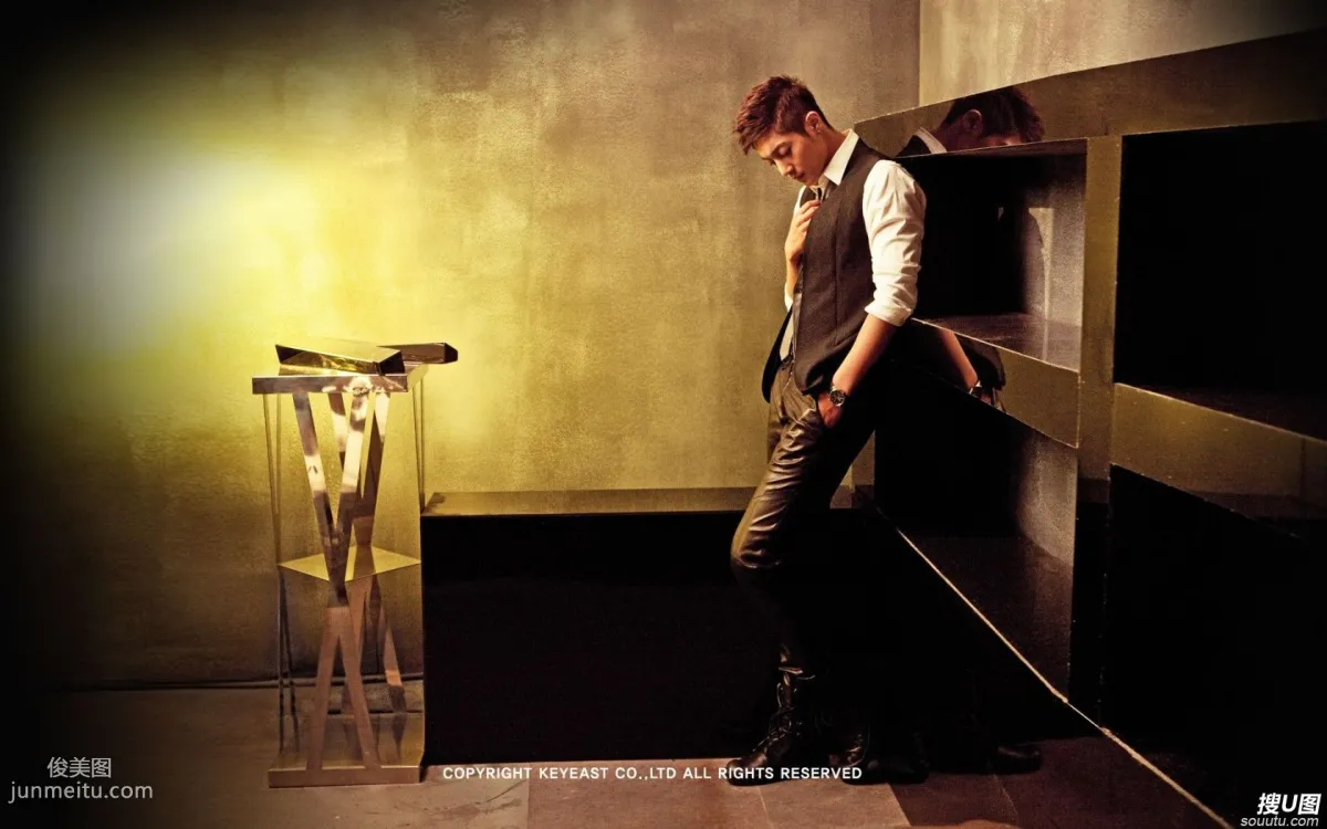 Kim Hyun-joong_Selected HD Pictures Wallpapers photo 3