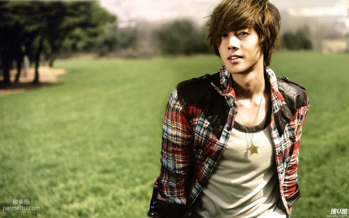Kim Hyun-joong_Selected HD Pictures Wallpapers photo 8