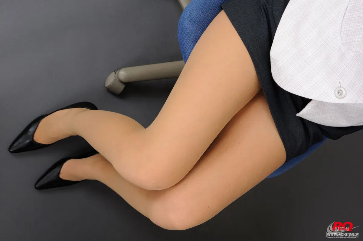 [RQ-STAR] NO.00023 Mika Yokobe 橫部実佳 Office Lady Costume 寫真集 27