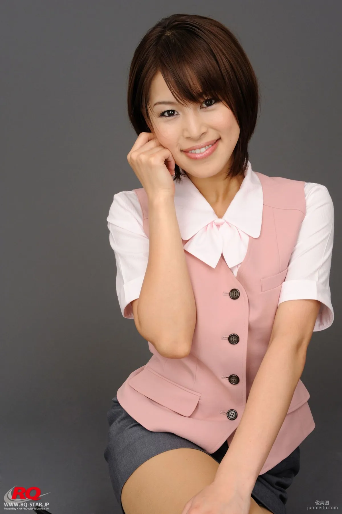 [RQ-STAR] NO.00020 Umi Kurihara 栗原海 Office Lady 寫真集 66
