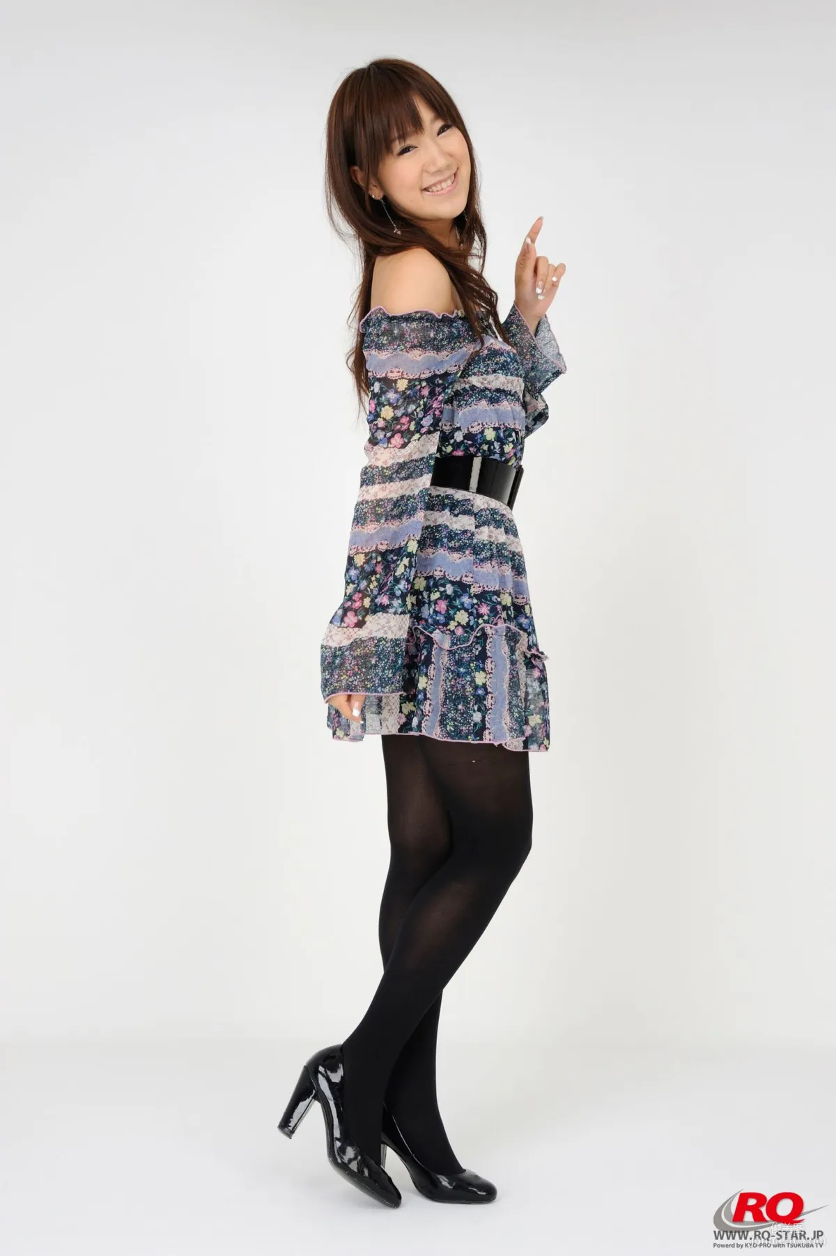 [RQ-STAR] NO.00073 水城さと子 Private Dress 寫真集 5