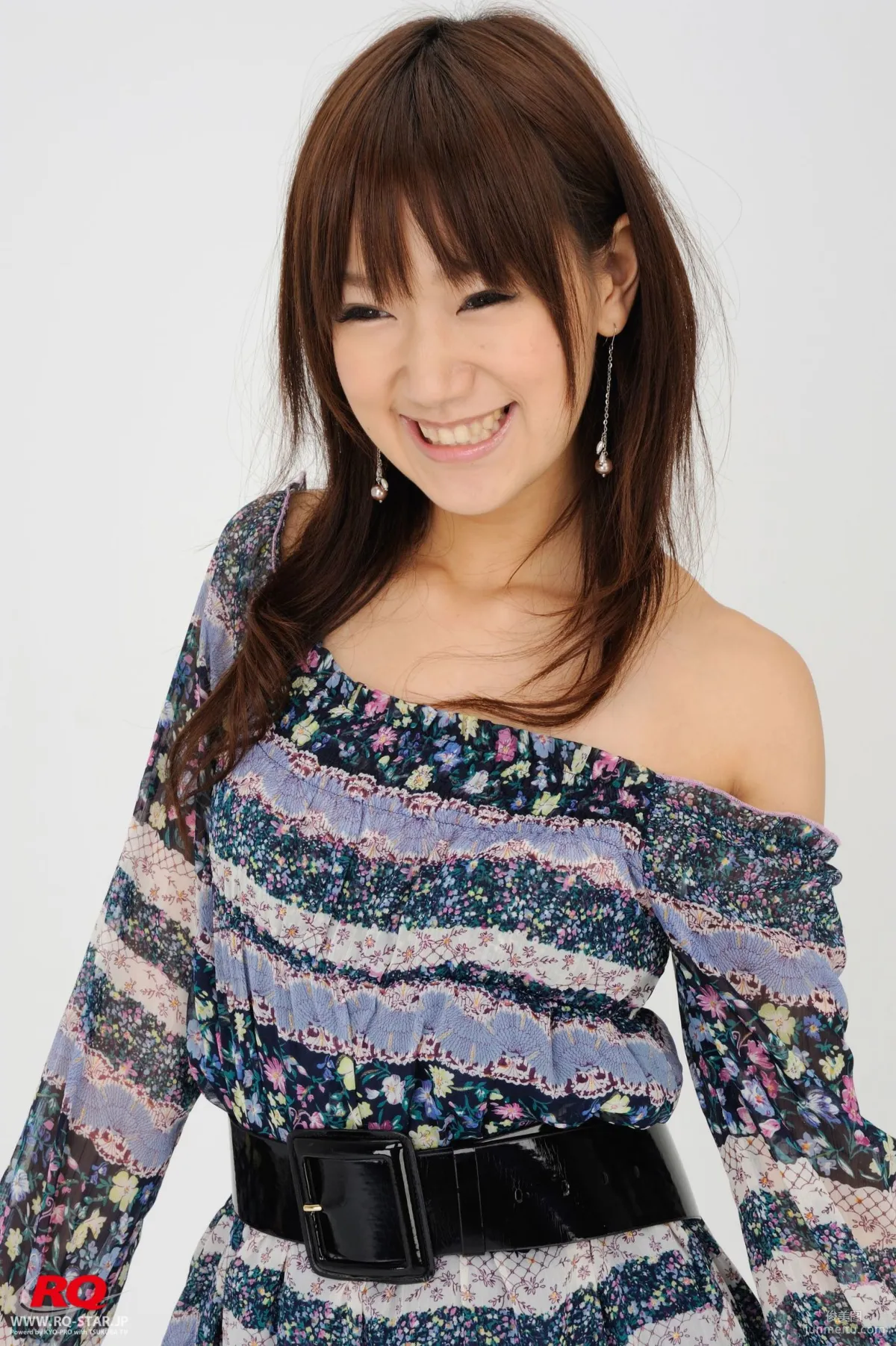 [RQ-STAR] NO.00073 水城さと子 Private Dress 寫真集 44
