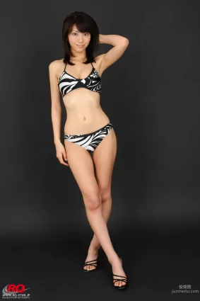 [RQ-STAR] NO.00014 淺田ほのか Swim Suits – Black 寫真集