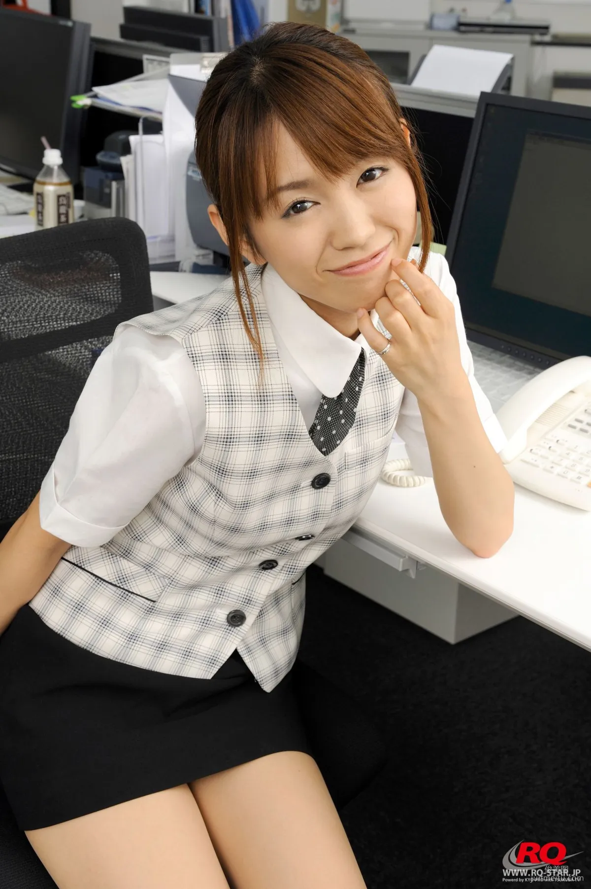 [RQ-STAR] NO.00055 Kotomi Kurosawa 黒沢琴美 Office Lady 寫真集 82