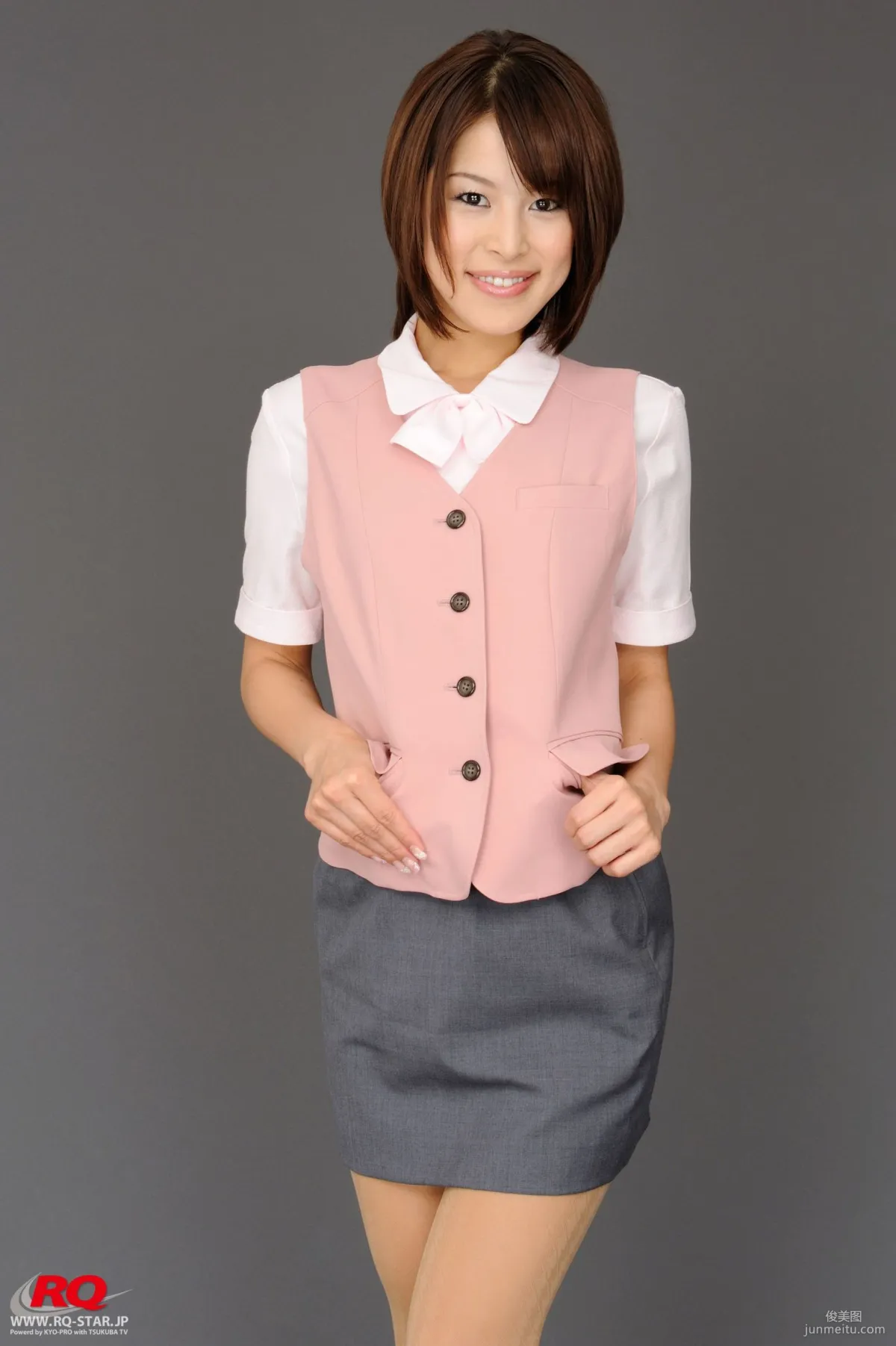 [RQ-STAR] NO.00020 Umi Kurihara 栗原海 Office Lady 寫真集 19