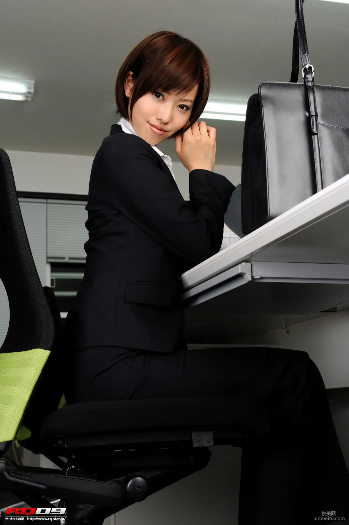 [RQ-STAR Photo Set] NO.00155 Emiri Fujimura Recruit Style Office Beauty Series photo 24