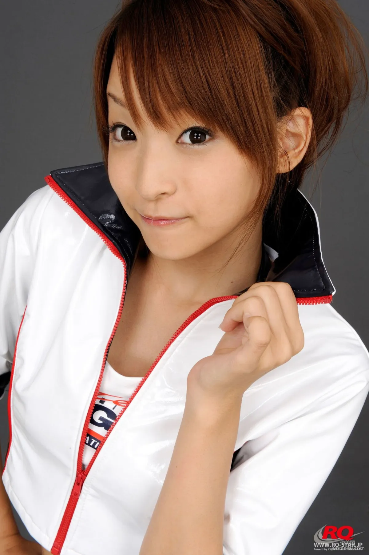 [RQ-STAR] NO.00080 Mio Aoki 青木未央 Race Queen – 2008 5Zigen 寫真集 9