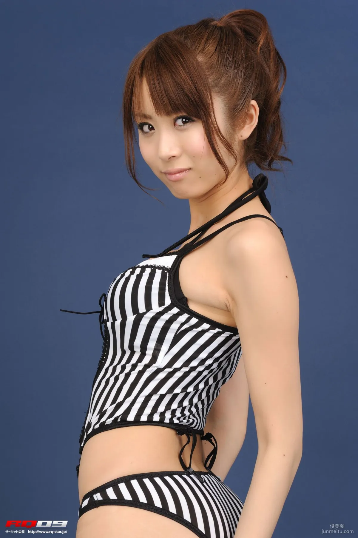[RQ-STAR] NO.00134 我妻早央 Swim Suits – Black x White 寫真集 173
